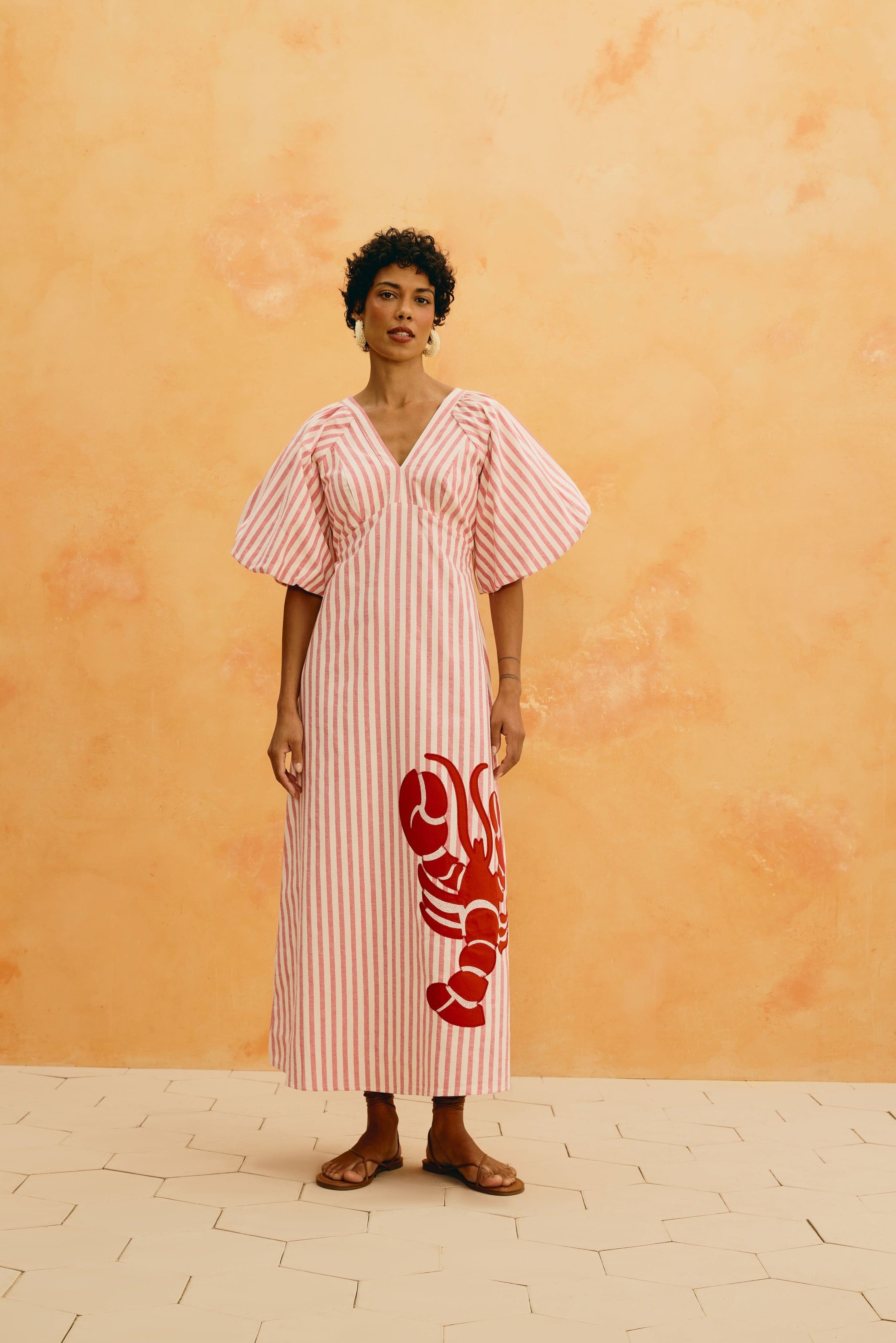 VESTIDO MIDI BORDADO LANGOSTA