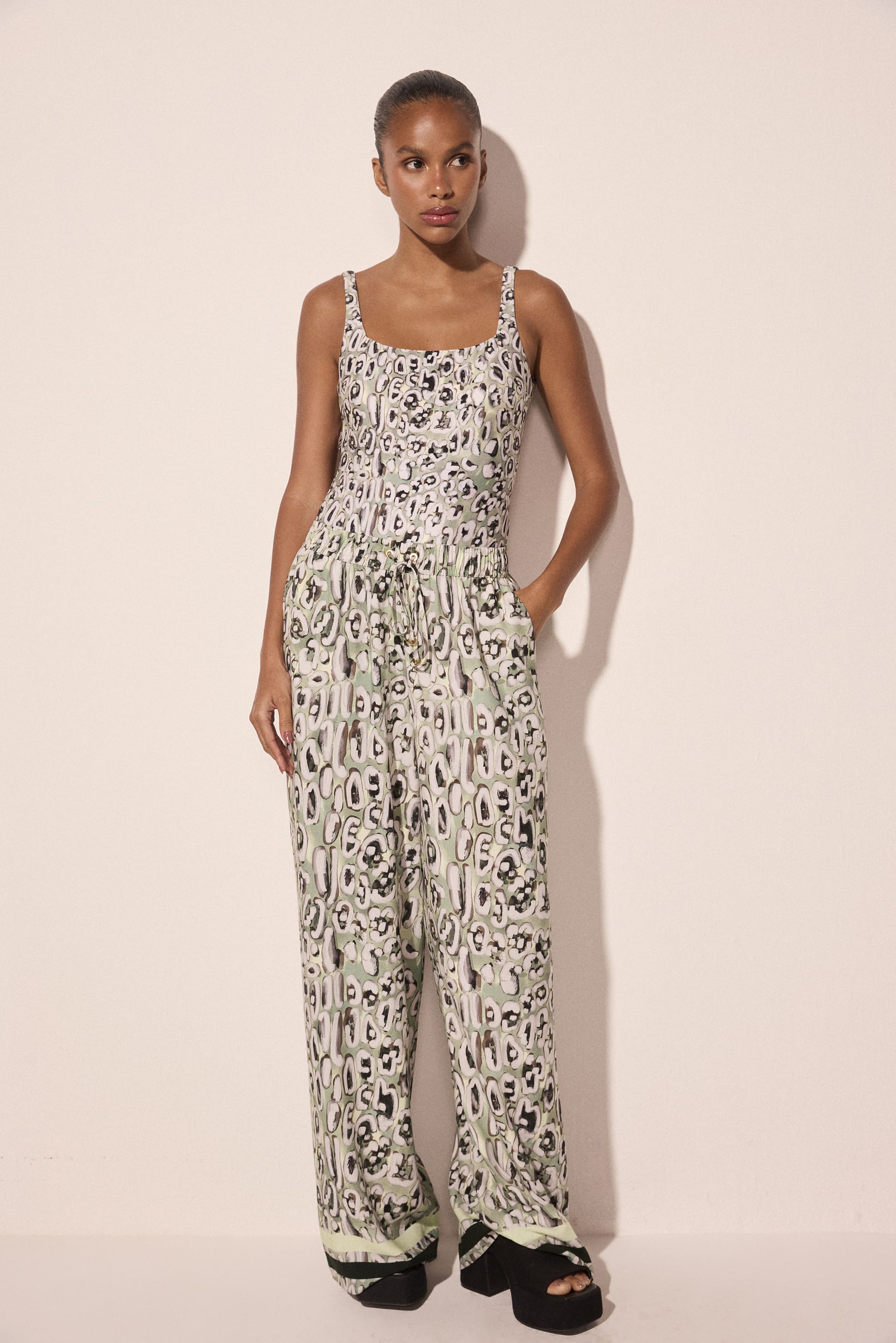 PANTALÓN OSTRAS